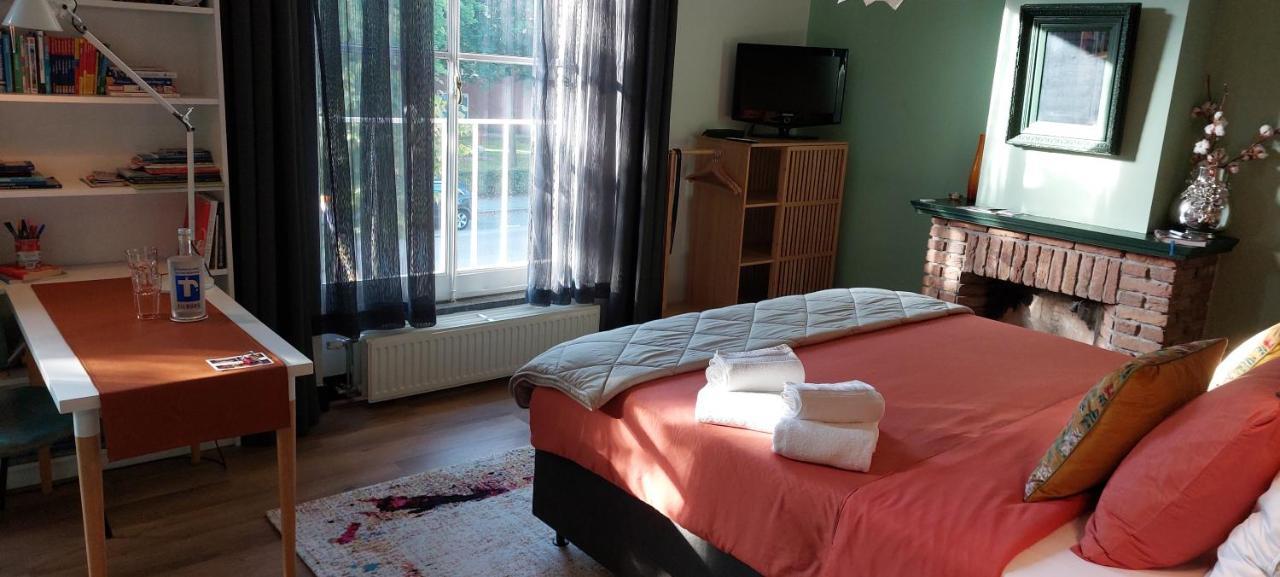 Stadsslaperij B&B Tilburg Eksteriør billede